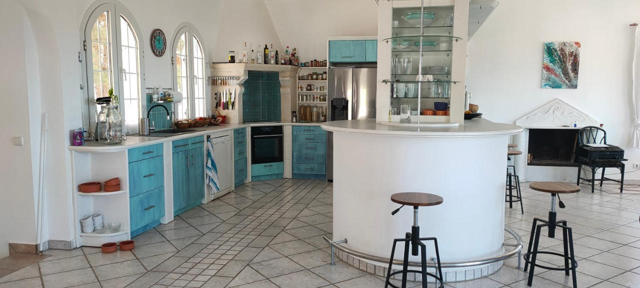 Villa Sarah Пицидия Екстериор снимка